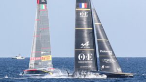 Jueves 9 de septiembre. La primera jornada de la final de la Louis Vuitton Cup terminó con un empate 1-1 entre Luna Rossa Prada Pirelli (Italia) e INEOS Britannia (Gran Bretaña).